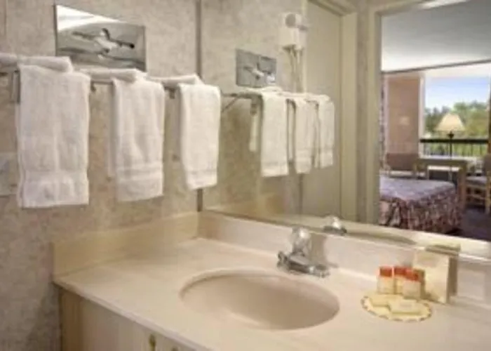 Days Hotel